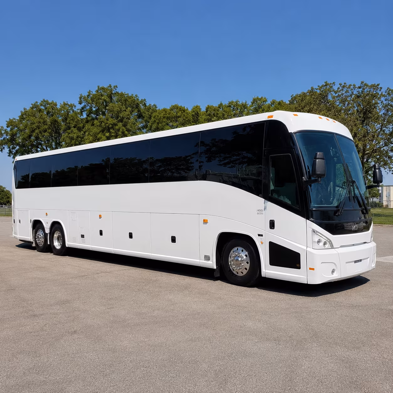 charter buses for fresno chaffee zoo and roeding park field trips