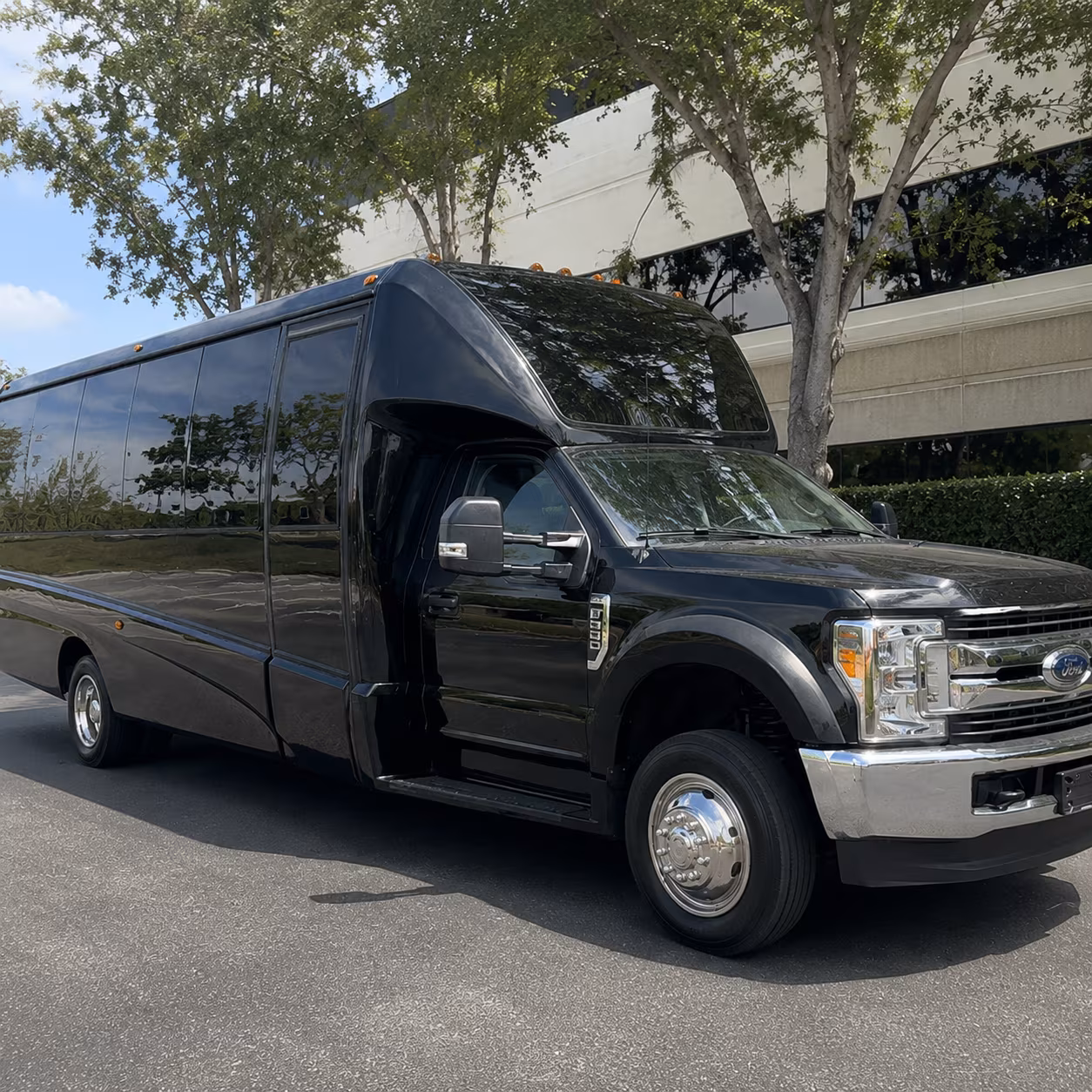 concert shuttle buses to venues in visalia bakersfield and beyond