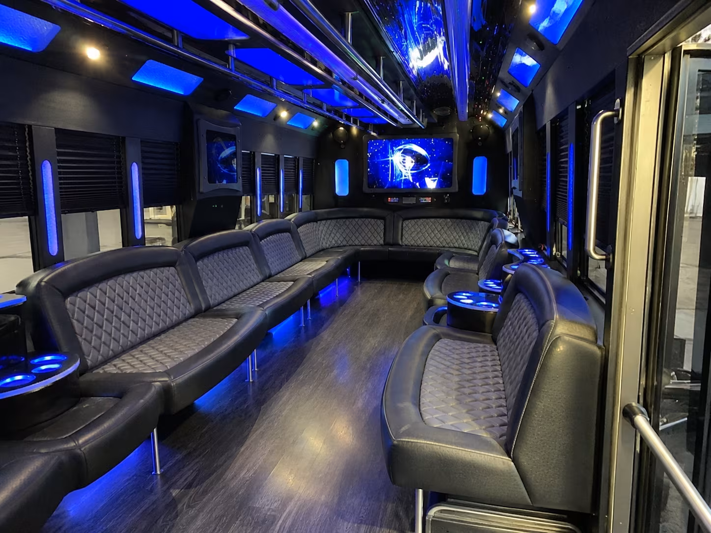 fresno 28 passenger party bus interior
