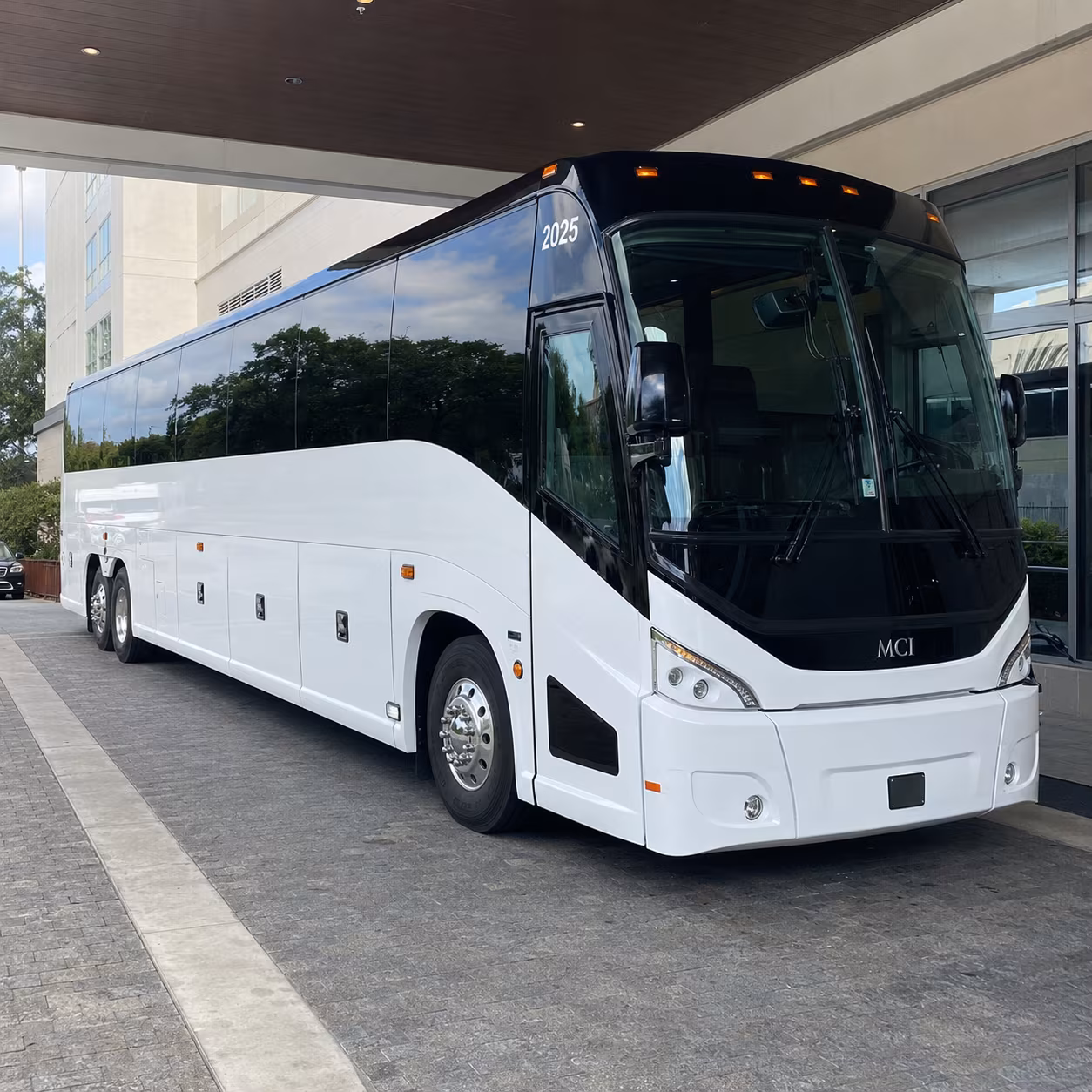 fresno 54 passenger charter bus