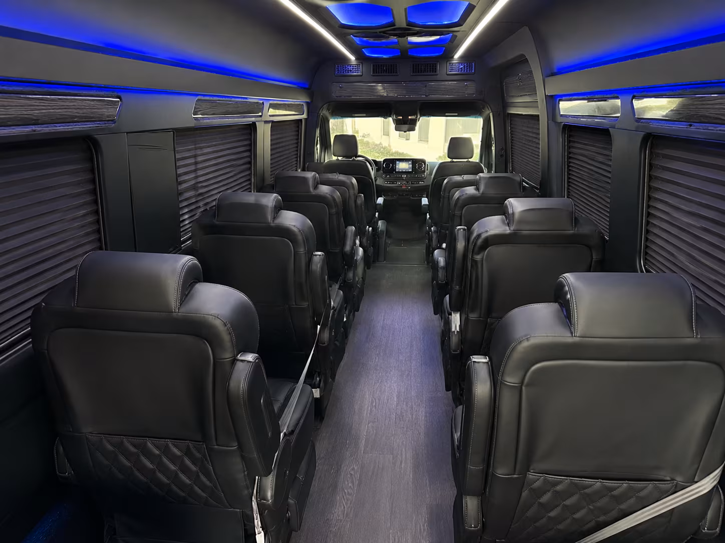 reserve transportation for your next prom 1
