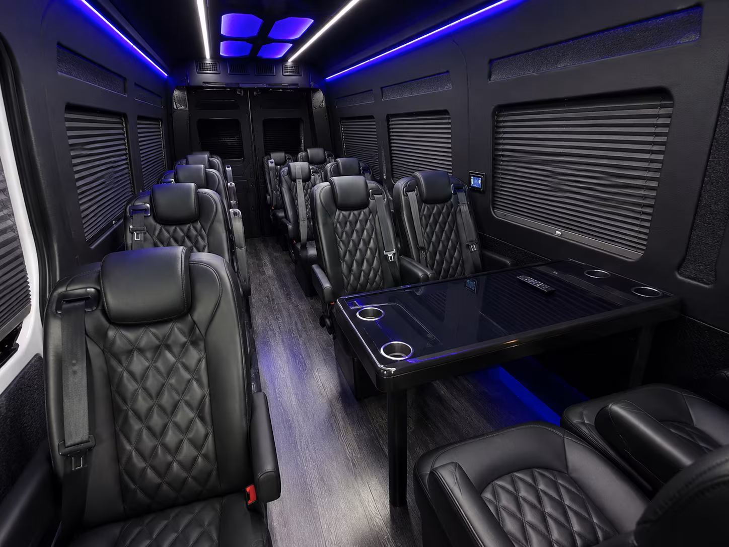 reserve transportation for your next prom 4